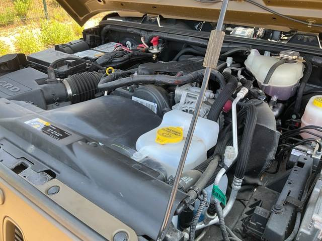 Car Jeep Wrangler JK Command: picture 24