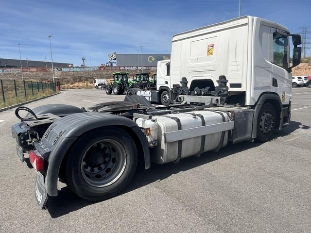 Scania P410 - Tractor unit: picture 3 Scania P410 - Tractor unit: picture 3