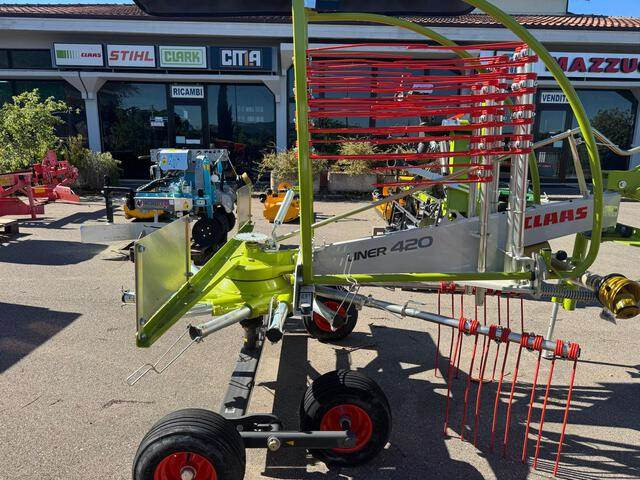Tedder/ Rake CLAAS Liner 420: picture 9