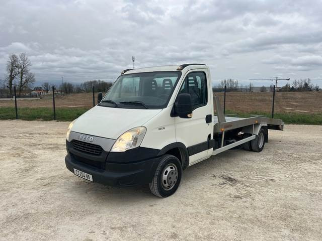 Iveco Daily 35C15 - Tow truck: picture 1 Iveco Daily 35C15 - Tow truck: picture 1