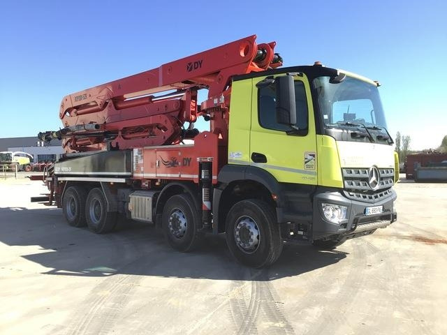 Mercedes-Benz Arocs 4143 - Concrete pump truck: picture 4 Mercedes-Benz Arocs 4143 - Concrete pump truck: picture 4