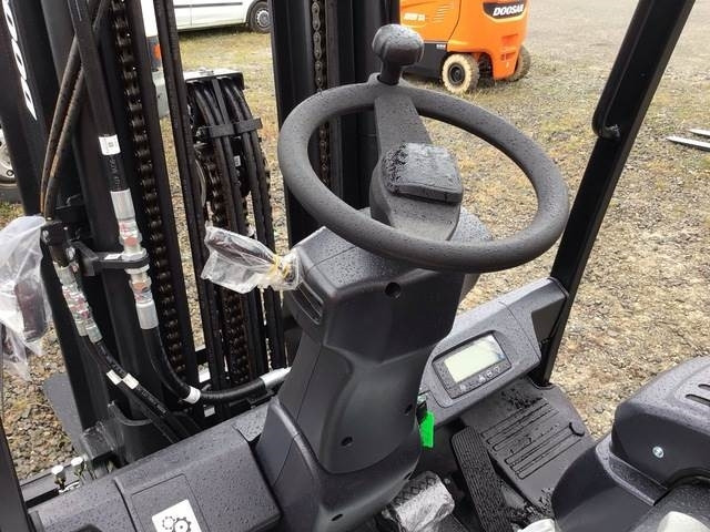 New Electric forklift Doosan B35X-7 PLUS: picture 8