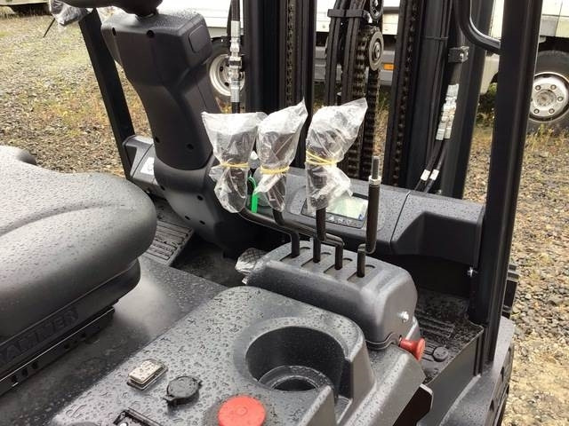 New Electric forklift Doosan B35X-7 PLUS: picture 10