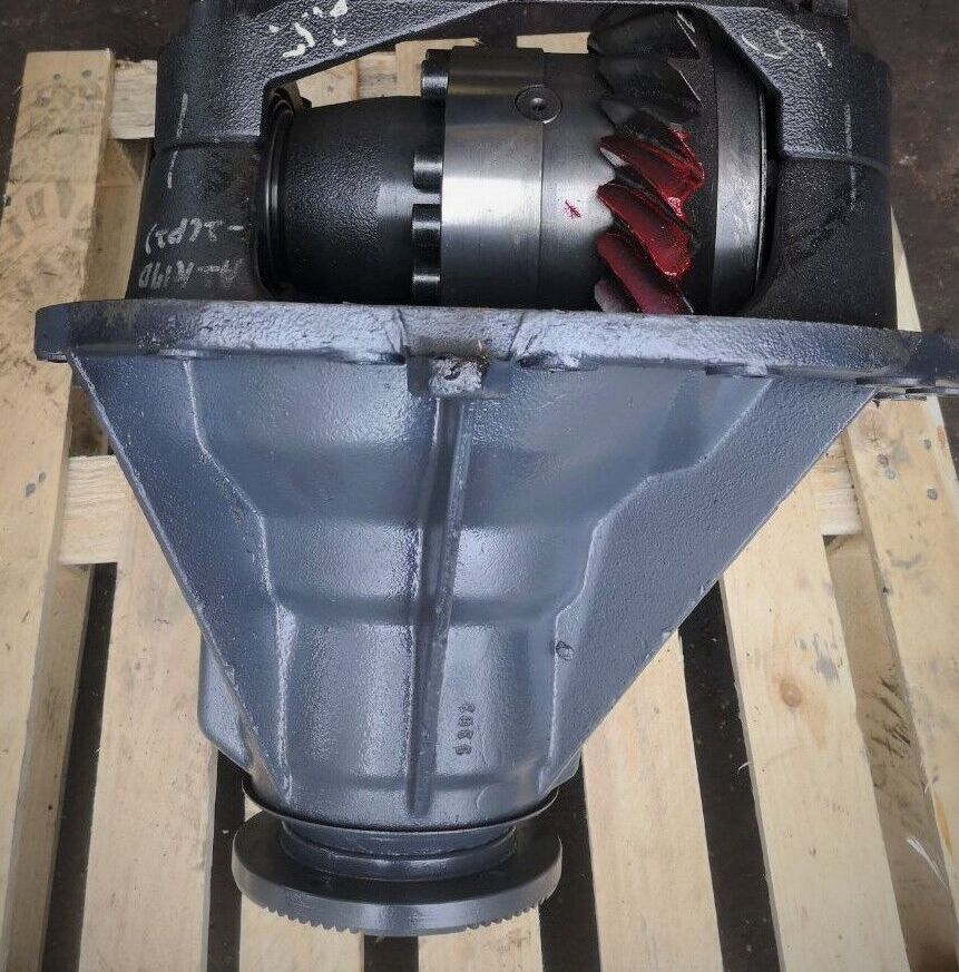 Volvo RS 1370 22014363 Volvo - Differential gear for Truck: picture 2 Volvo RS 1370 22014363 Volvo - Differential gear for Truck: picture 2