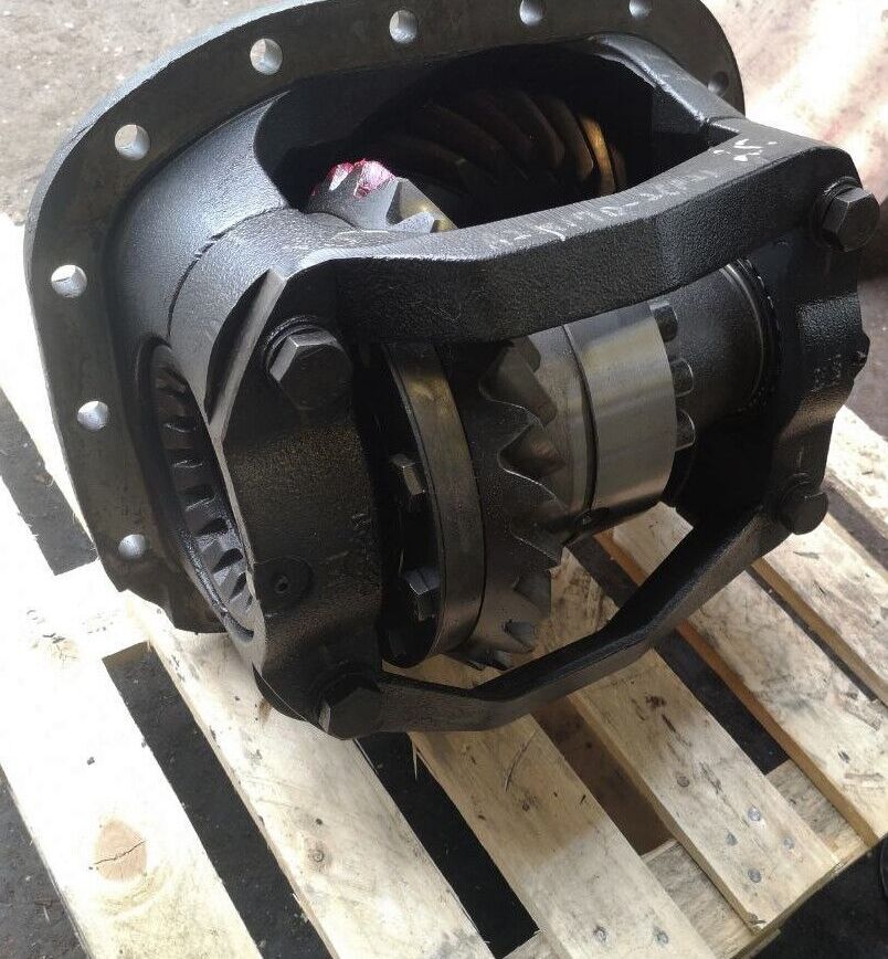 Volvo RS 1370 22014363 Volvo - Differential gear for Truck: picture 3 Volvo RS 1370 22014363 Volvo - Differential gear for Truck: picture 3