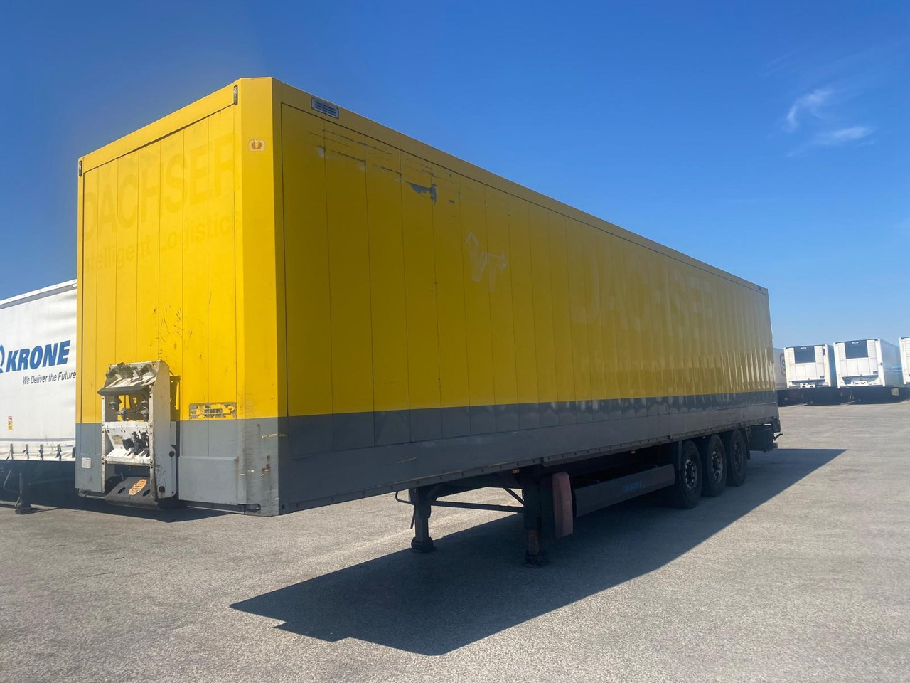 Closed box trailer KRONE SD Dryliner: picture 15
