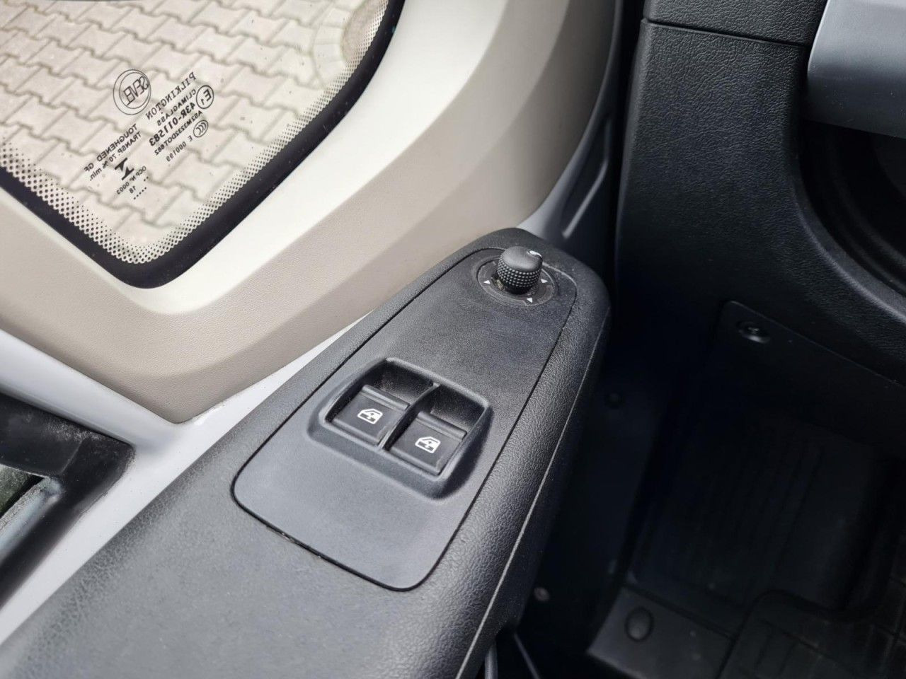 Box van Fiat Ducato 35 Koffer 150 maxi Multijet Klima: picture 12