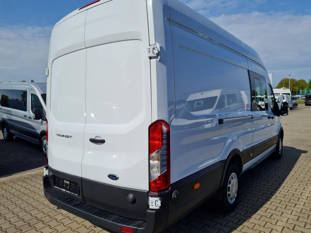 Ford Transit 350 Kasten L4H3 Doka Trend Mixto RWD - Panel van, Combi van: picture 5 Ford Transit 350 Kasten L4H3 Doka Trend Mixto RWD - Panel van, Combi van: picture 5