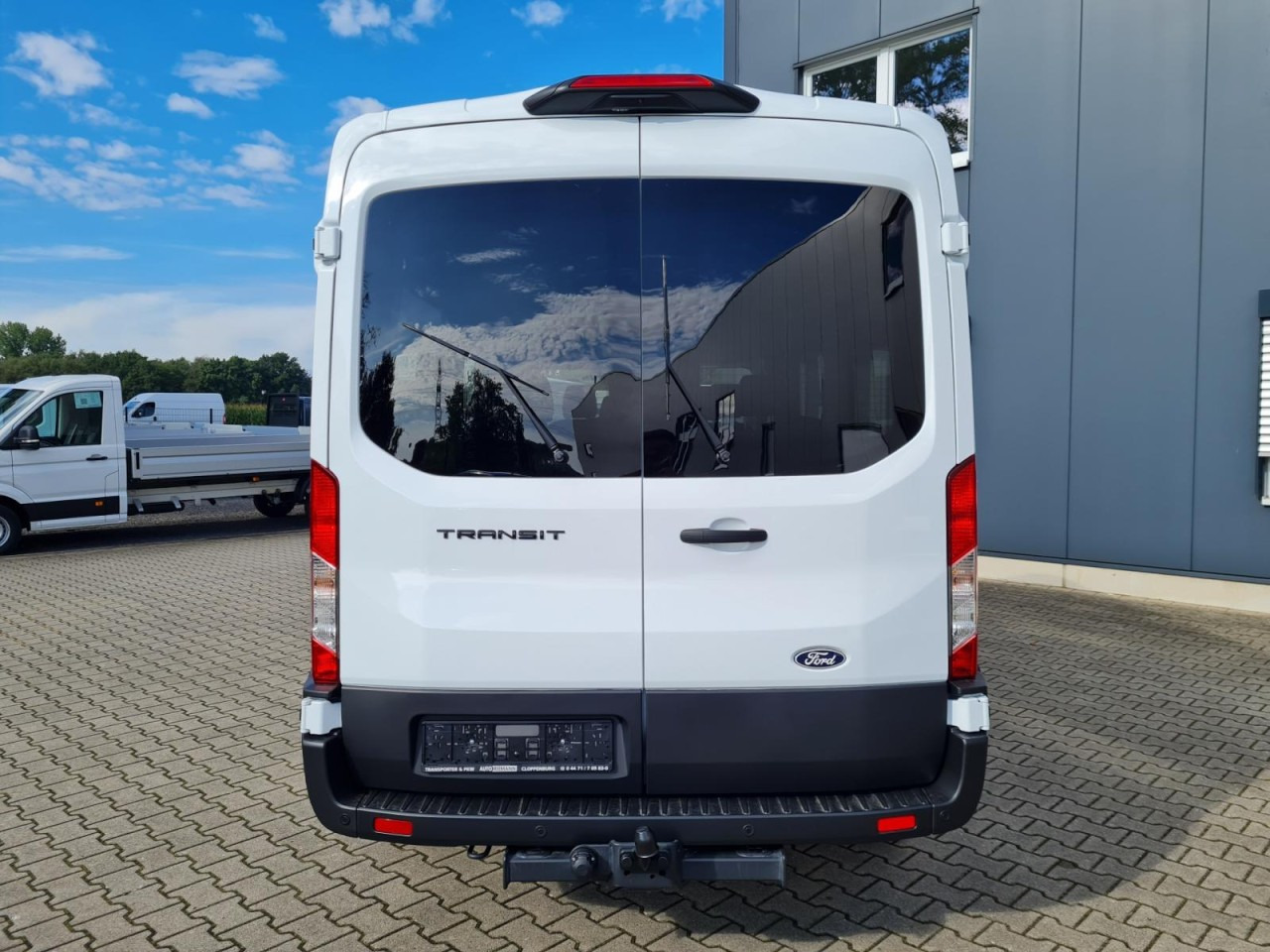 Ford Transit 350 Kombi TDCi L3 AG Trend 9 Sitze AHK KAMERA - Minibus, Passenger van: picture 5 Ford Transit 350 Kombi TDCi L3 AG Trend 9 Sitze AHK KAMERA - Minibus, Passenger van: picture 5