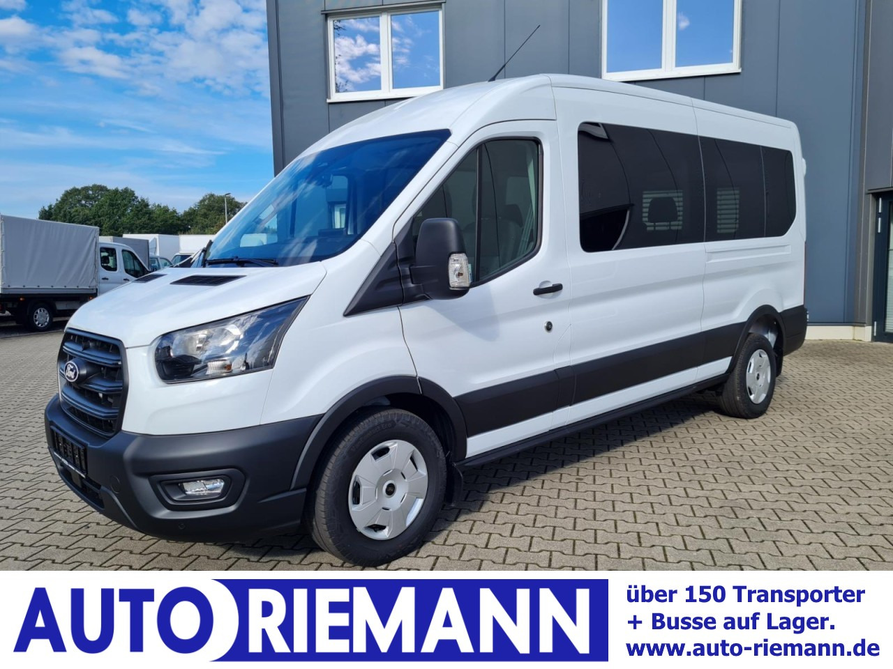 Ford Transit 350 Kombi TDCi L3 Trend 9 Sitzer AUTOMATIK - Minibus, Passenger van: picture 1 Ford Transit 350 Kombi TDCi L3 Trend 9 Sitzer AUTOMATIK - Minibus, Passenger van: picture 1