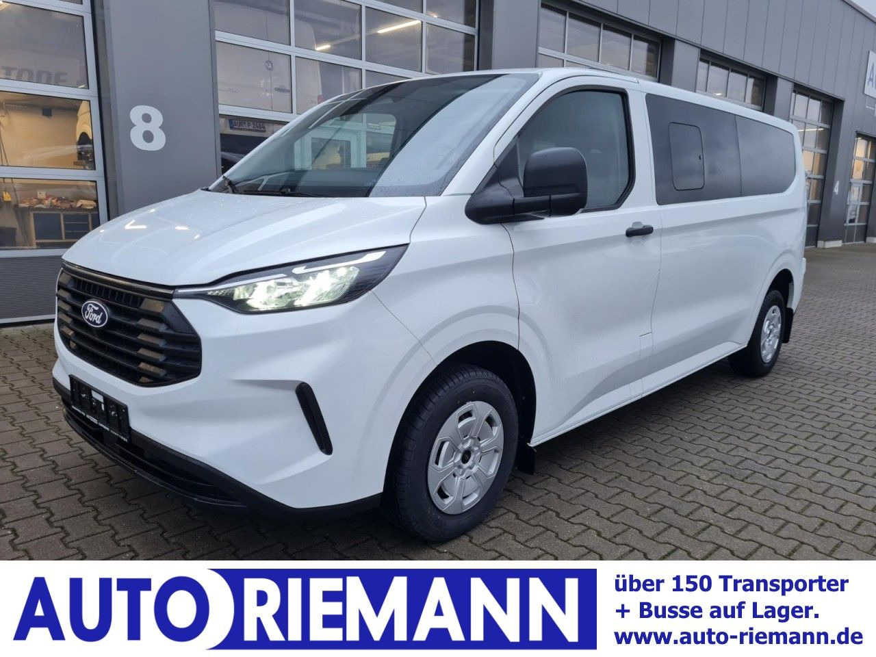 Ford Transit Custom Kombi 320 L2 Trend 9 Sitze KAMERA - Passenger van: picture 1 Ford Transit Custom Kombi 320 L2 Trend 9 Sitze KAMERA - Passenger van: picture 1