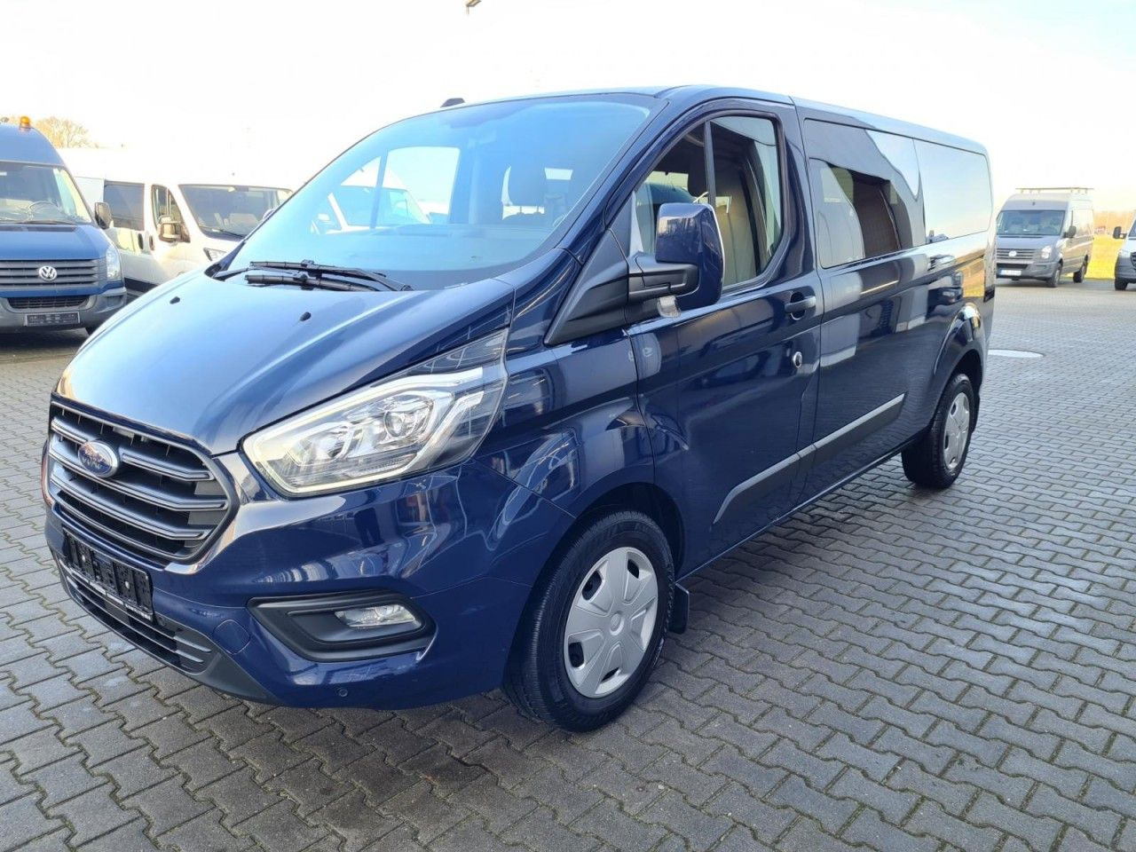 Ford Transit Custom Kombi 320 L2 Trend 9 Sitze KLIMA - Passenger van: picture 3 Ford Transit Custom Kombi 320 L2 Trend 9 Sitze KLIMA - Passenger van: picture 3
