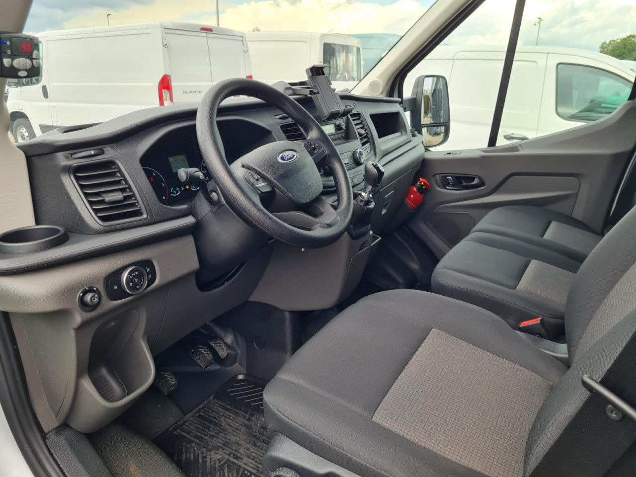 Refrigerated van Ford Transit KühlkofferTDCi Carrier Citimax 280: picture 9