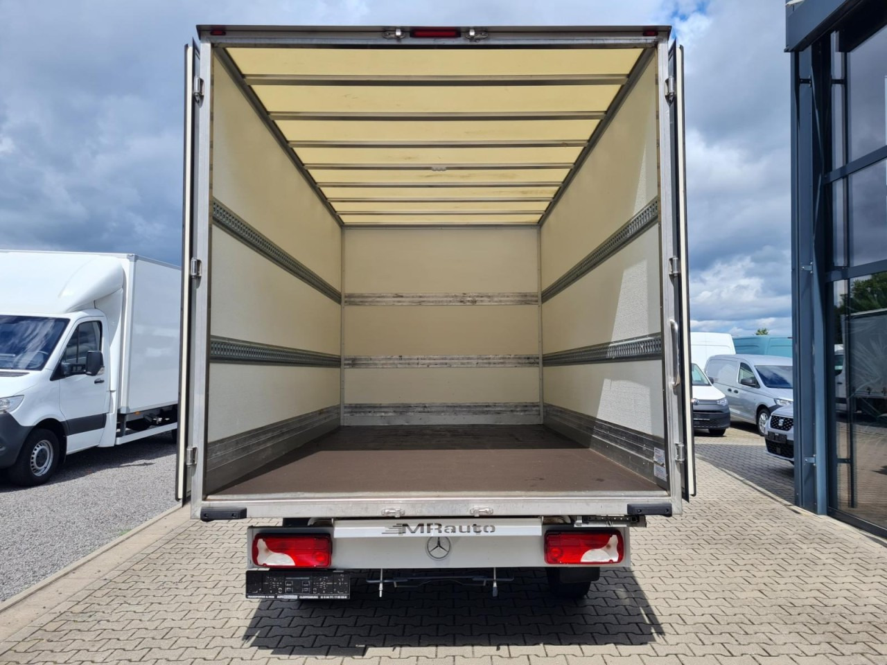 Mercedes-Benz Sprinter 315 CDi Möbel Koffer RWD KLIMA TEMPOMAT - Box van: picture 5 Mercedes-Benz Sprinter 315 CDi Möbel Koffer RWD KLIMA TEMPOMAT - Box van: picture 5