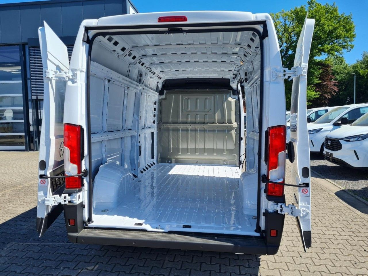 Panel van Opel Movano 35 Cargo Kasten L2H2 KLIMA KOMFORT PDC TE: picture 16
