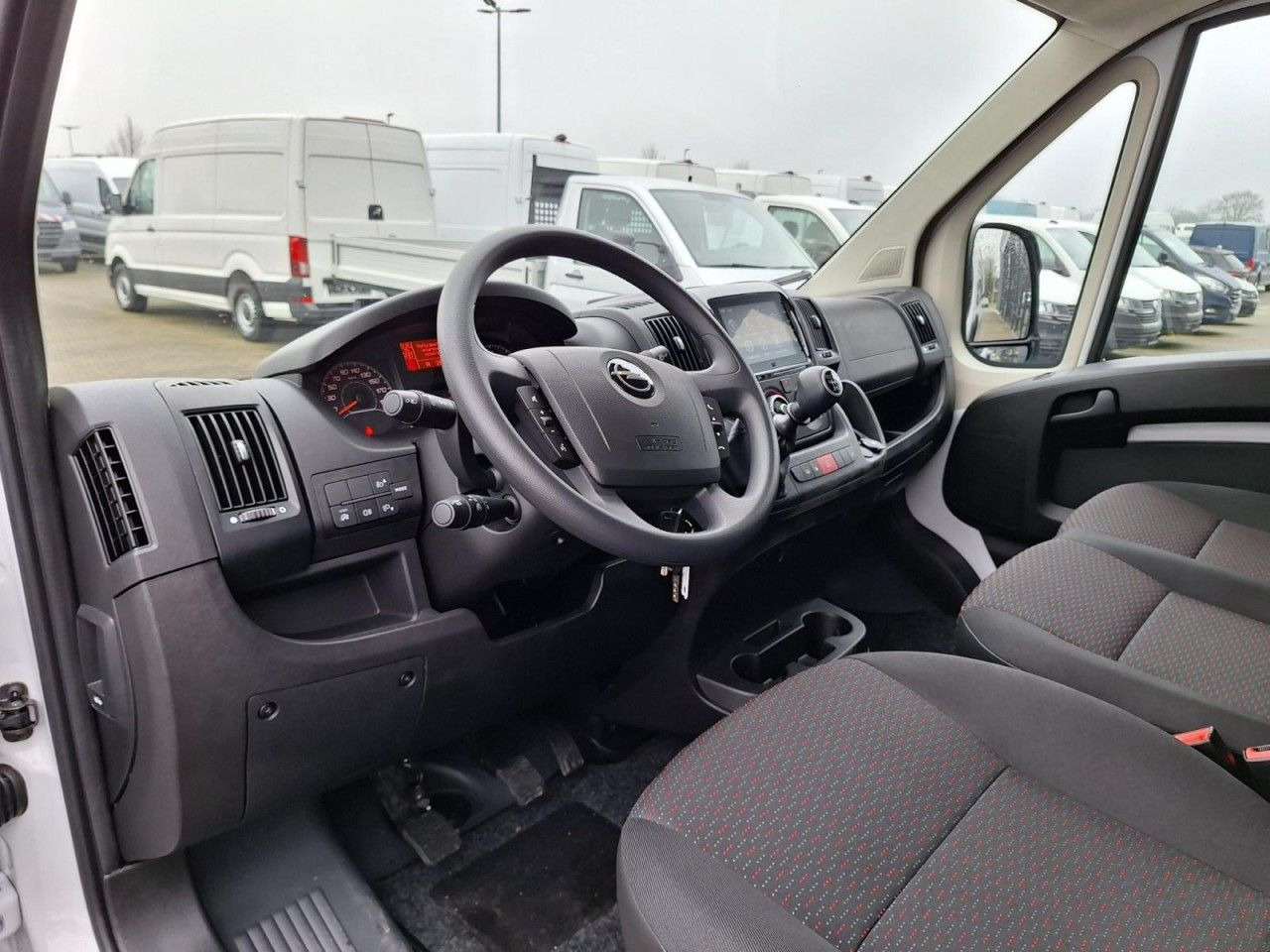 Panel van, Combi van Opel Movano 35 Cargo L4 Doka 6-Sitze verstärkt PDC: picture 8