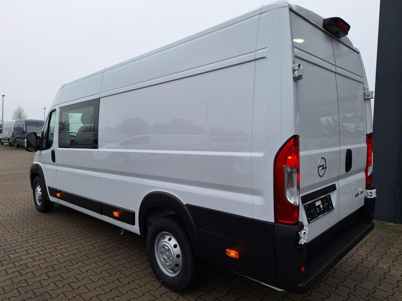 Panel van, Combi van Opel Movano 35 Cargo L4 Doka 6-Sitze verstärkt PDC: picture 7