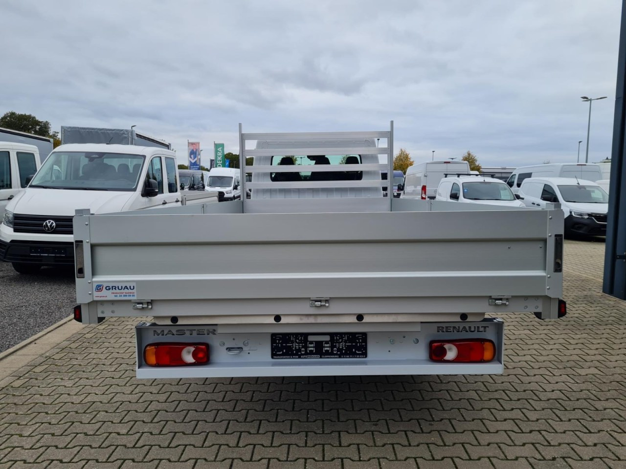Renault Master 35 Pritsche extra lang 4.85 m KLIMA TEMPOMAT - Flatbed van: picture 5 Renault Master 35 Pritsche extra lang 4.85 m KLIMA TEMPOMAT - Flatbed van: picture 5