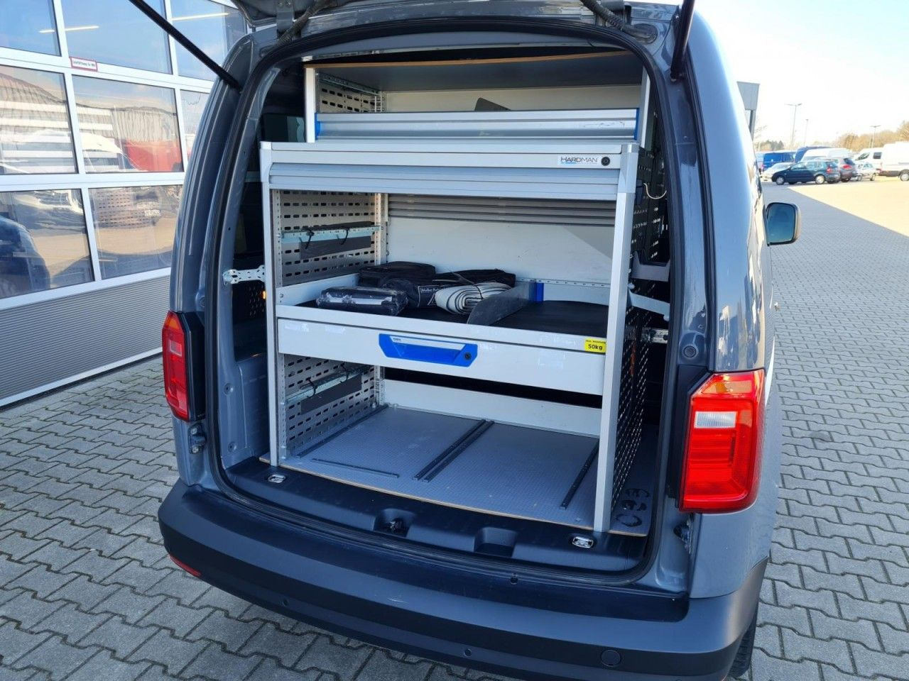 Station wagon Volkswagen Caddy 4Motion TDi Kombi 5-Sitze TEMPO STHZ REGAL: picture 18