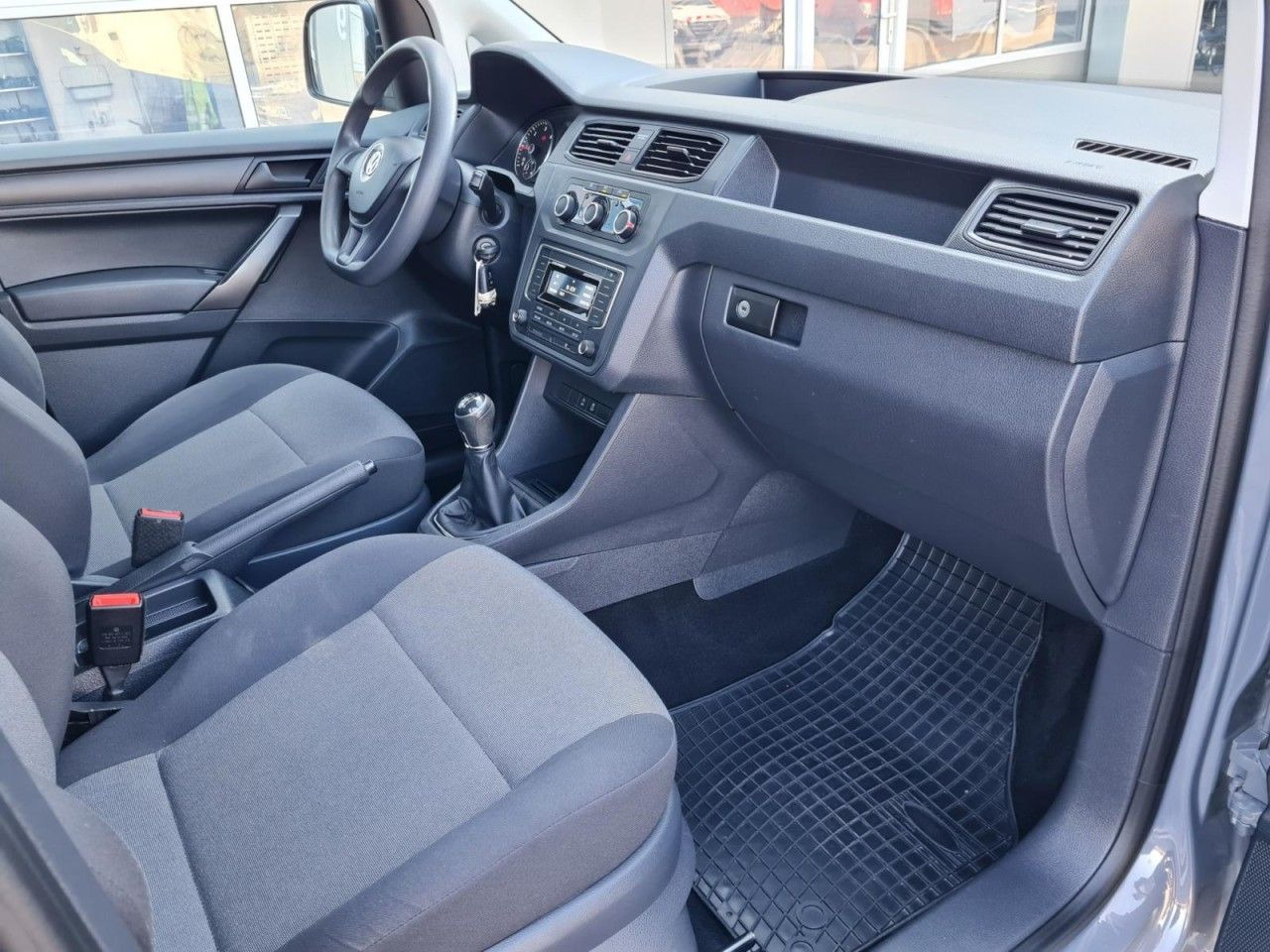 Station wagon Volkswagen Caddy 4Motion TDi Kombi 5-Sitze TEMPO STHZ REGAL: picture 14