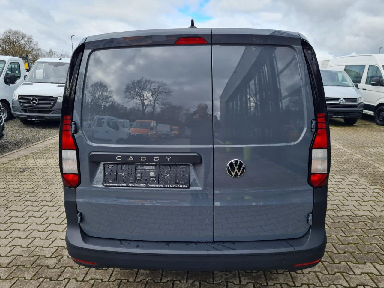 Volkswagen Caddy Kasten Cargo TDI Maxi PDC KLIMA TEMPOMAT - Small van: picture 5 Volkswagen Caddy Kasten Cargo TDI Maxi PDC KLIMA TEMPOMAT - Small van: picture 5