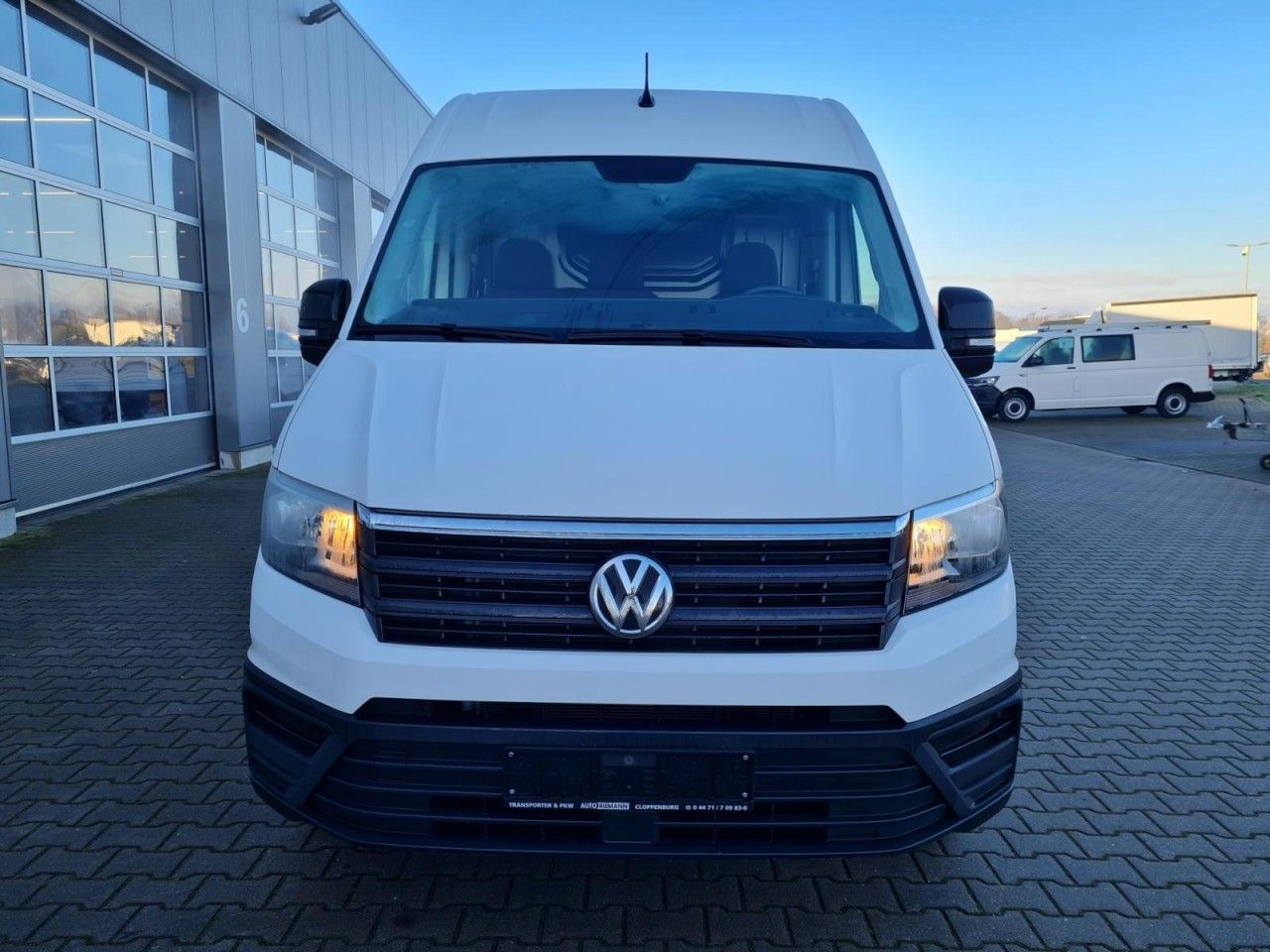 Volkswagen Crafter 35 Kasten lang L4H2 KAMERA NAVI_APP HOLZ - Panel van: picture 2 Volkswagen Crafter 35 Kasten lang L4H2 KAMERA NAVI_APP HOLZ - Panel van: picture 2