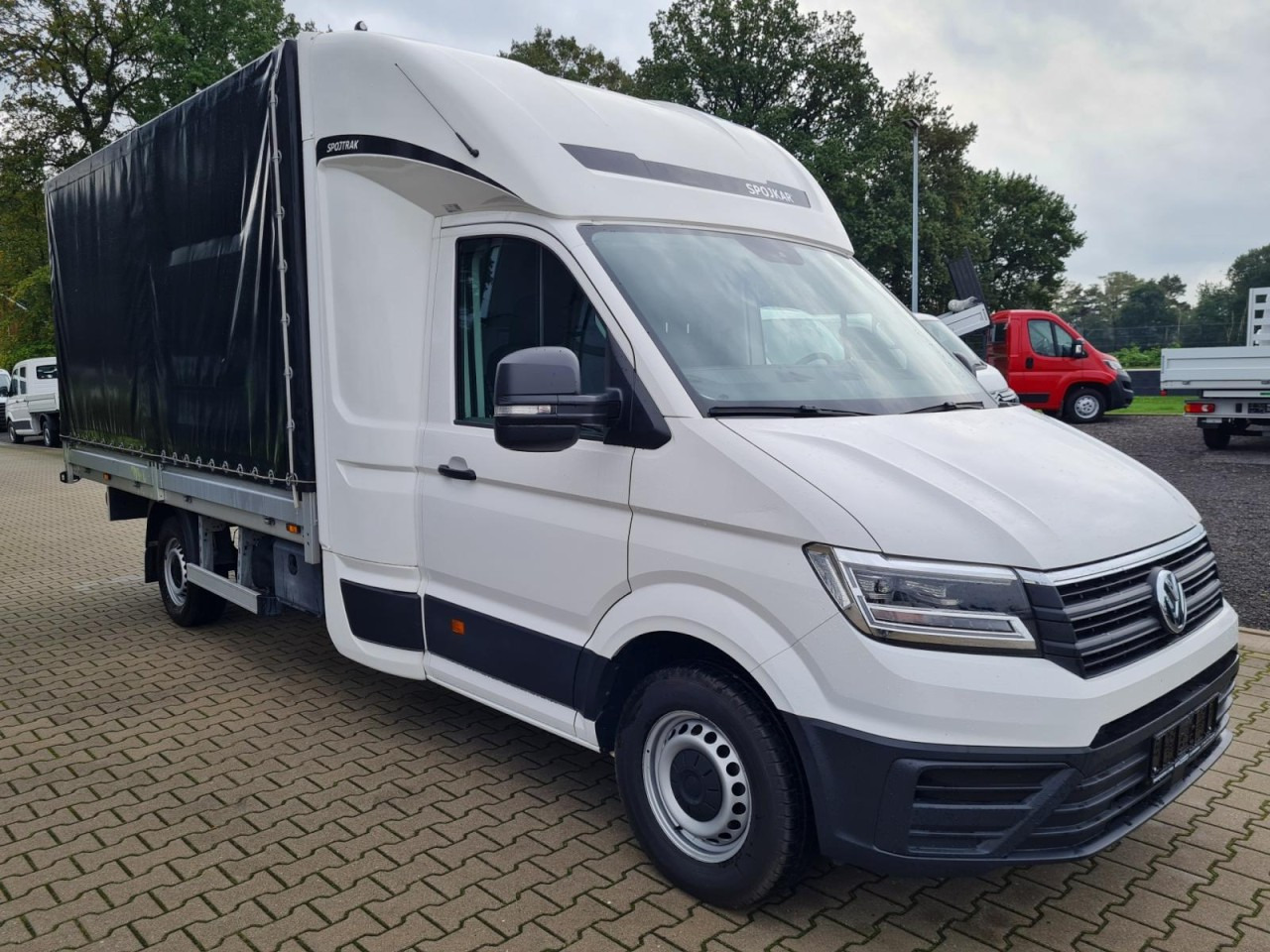 Volkswagen Crafter 35 Pritsche Schlafkabine LED TEMPOMAT - Curtain side van: picture 3 Volkswagen Crafter 35 Pritsche Schlafkabine LED TEMPOMAT - Curtain side van: picture 3