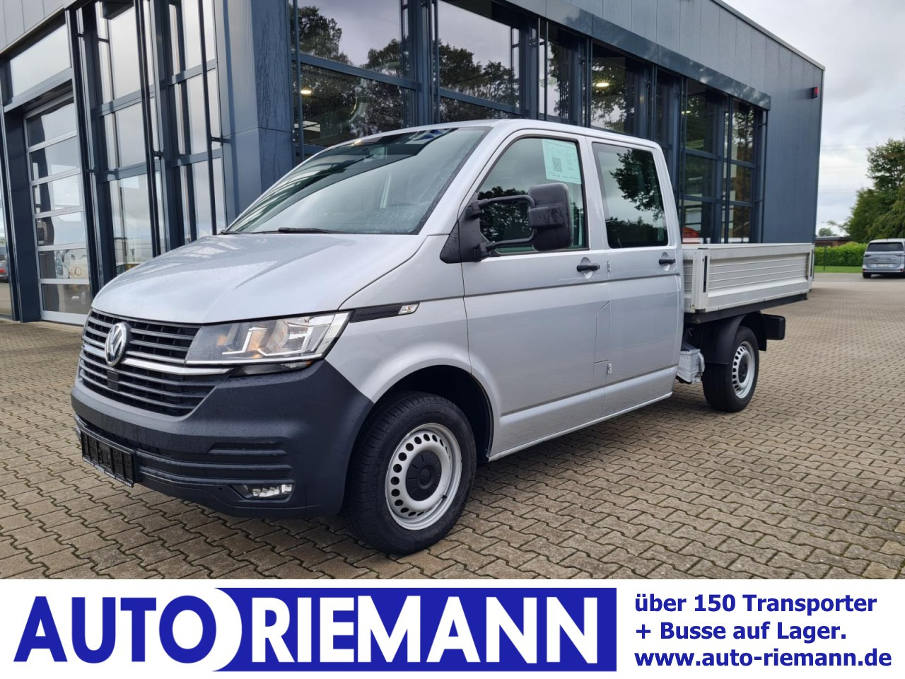 Volkswagen T6.1 Doka Pritsche Plane 6-Sitze Klima Komfort - Flatbed van, Combi van: picture 1 Volkswagen T6.1 Doka Pritsche Plane 6-Sitze Klima Komfort - Flatbed van, Combi van: picture 1