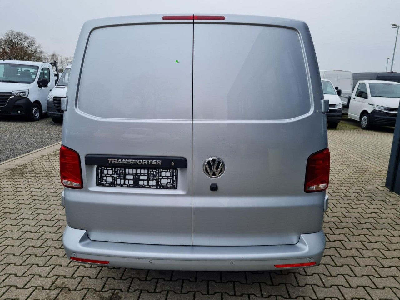Volkswagen T6.1 Kasten TDI lang DSG LED KAMERA TEMPOMAT - Small van: picture 5 Volkswagen T6.1 Kasten TDI lang DSG LED KAMERA TEMPOMAT - Small van: picture 5
