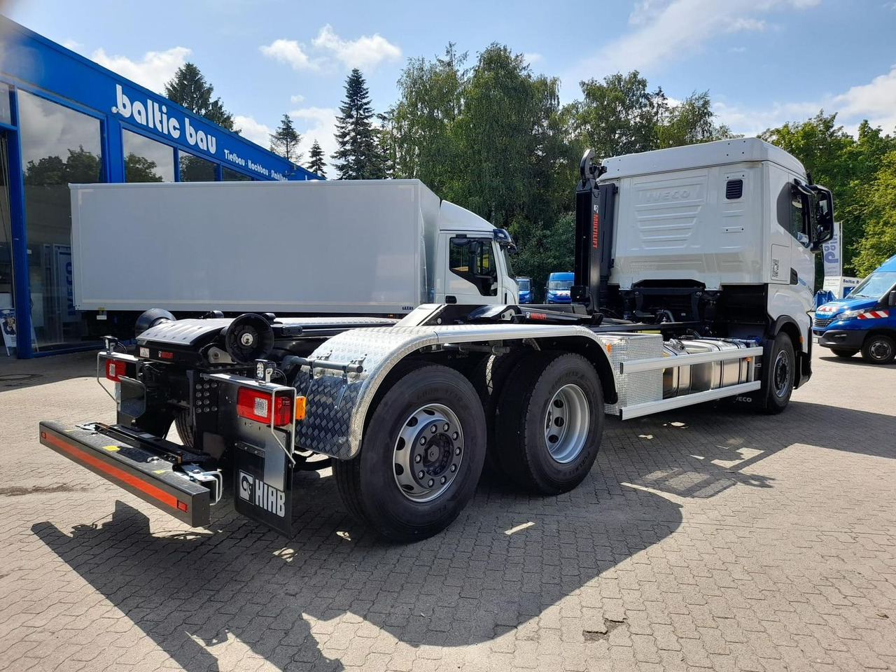 Tipper Iveco AD280X46Y/PS ON HIAB 490PS Lenk-Lift: picture 7