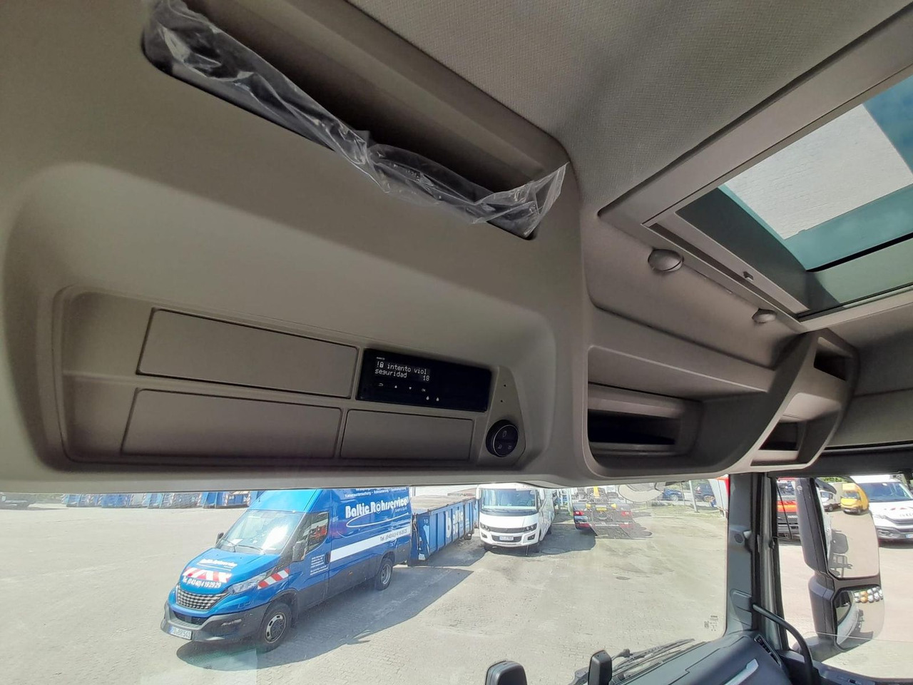Tipper Iveco AD280X46Y/PS ON HIAB 490PS Lenk-Lift: picture 17