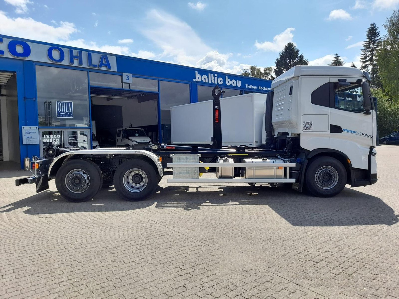 Tipper Iveco AD280X46Y/PS ON HIAB 490PS Lenk-Lift: picture 8