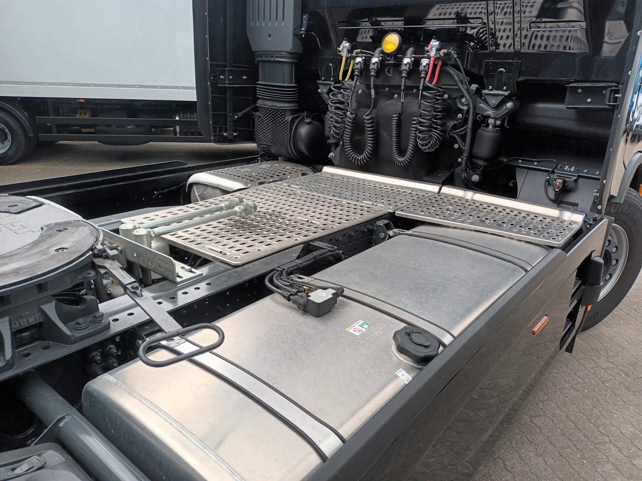 Tractor unit Iveco S-Way SZM 500PS 18-20t zGG. ohne Hydraulik: picture 6 Tractor unit Iveco S-Way SZM 500PS 18-20t zGG. ohne Hydraulik: picture 6