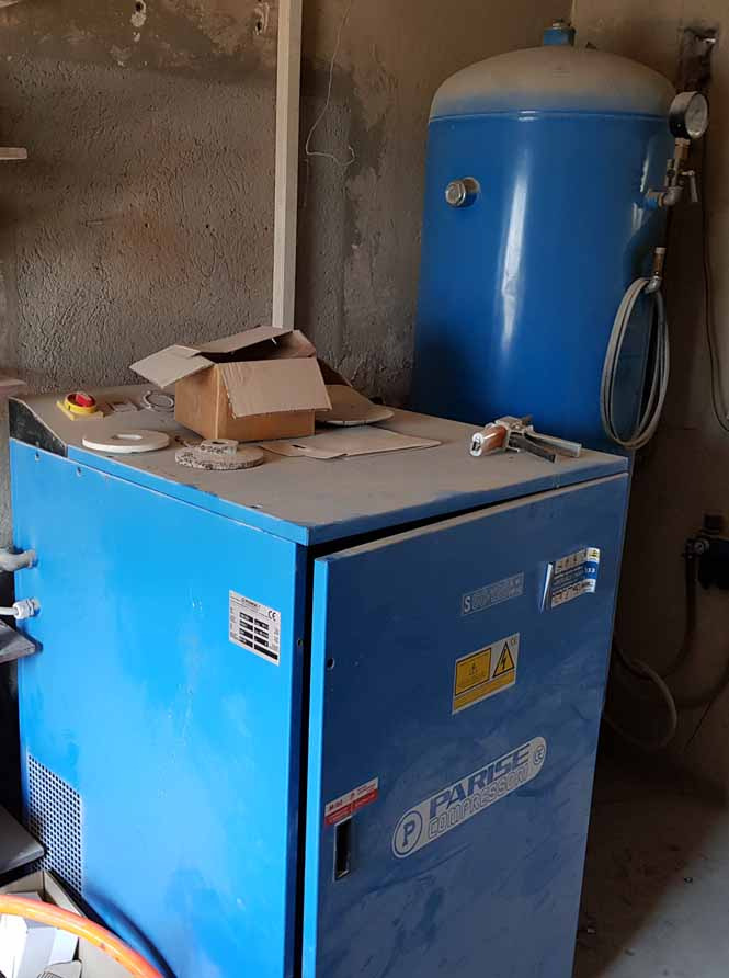 Parise SV60/120st – Piston compressor / Kolben-Kompressor - Air compressor: picture 1 Parise SV60/120st – Piston compressor / Kolben-Kompressor - Air compressor: picture 1
