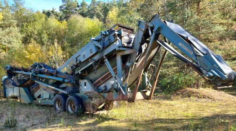 Powerscreen Turbo Chieftain 1200 – mobile screen / mobiles Sieb - Screener: picture 1 Powerscreen Turbo Chieftain 1200 – mobile screen / mobiles Sieb - Screener: picture 1