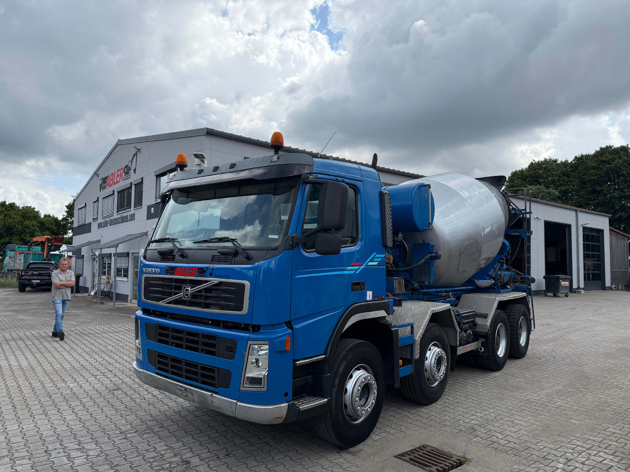 Volvo FM420 Wechselsystem Kipper Betonmischer - Concrete mixer truck: picture 3 Volvo FM420 Wechselsystem Kipper Betonmischer - Concrete mixer truck: picture 3