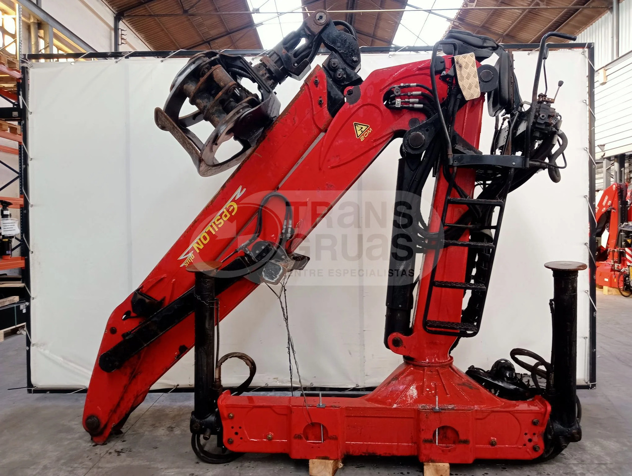 Grúa forestal Epsilon Q170Z96 - Loader crane for Forestry equipment: picture 2 Grúa forestal Epsilon Q170Z96 - Loader crane for Forestry equipment: picture 2