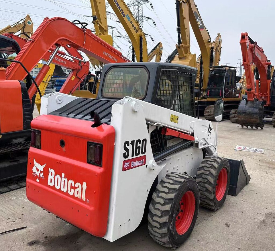 Bobcat S160 - Skid steer loader: picture 1 Bobcat S160 - Skid steer loader: picture 1