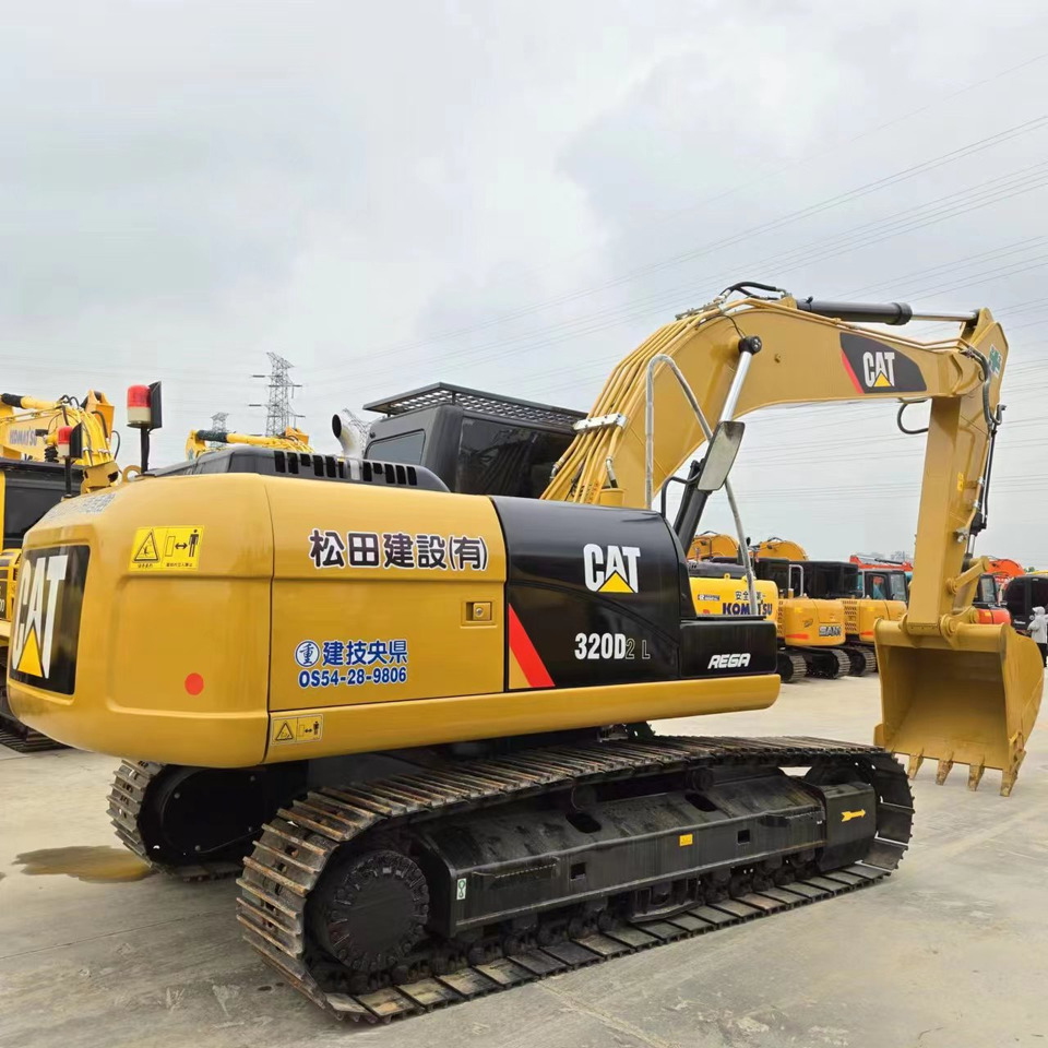 Caterpillar 320D2L - Crawler excavator: picture 3 Caterpillar 320D2L - Crawler excavator: picture 3