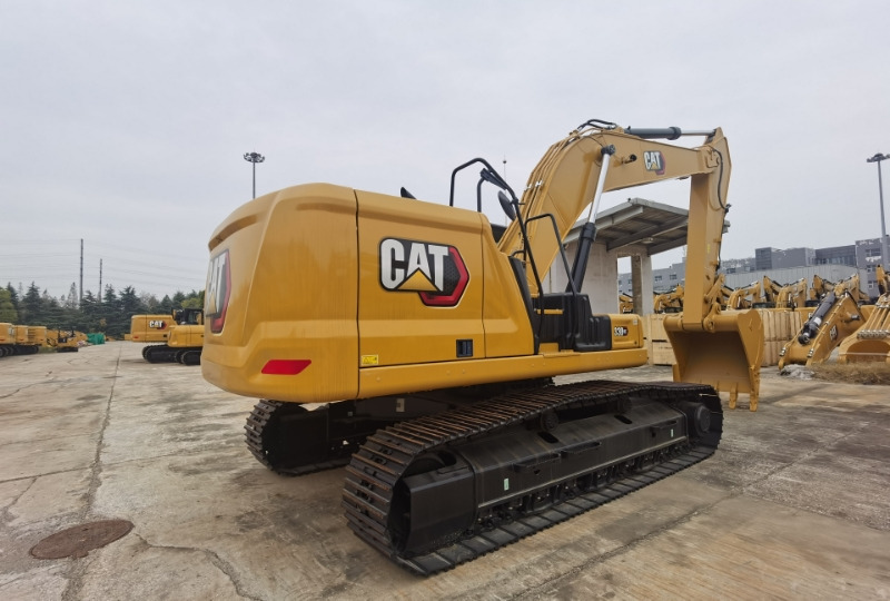 Caterpillar 330GC - Crawler excavator: picture 3 Caterpillar 330GC - Crawler excavator: picture 3