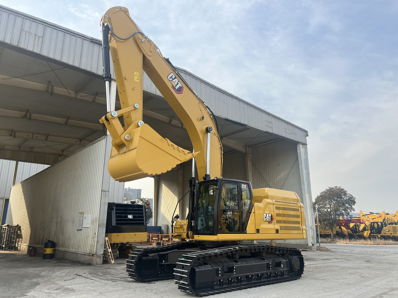 Caterpillar 352 - Crawler excavator: picture 1 Caterpillar 352 - Crawler excavator: picture 1