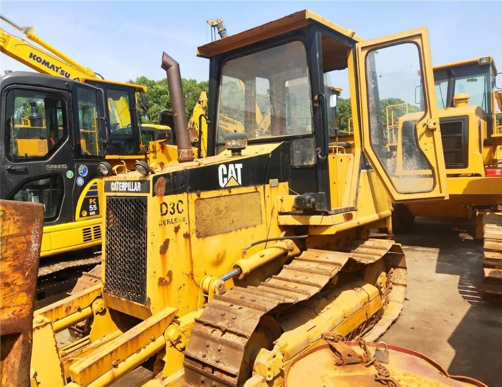 Bulldozer Caterpillar D 3 C: picture 7