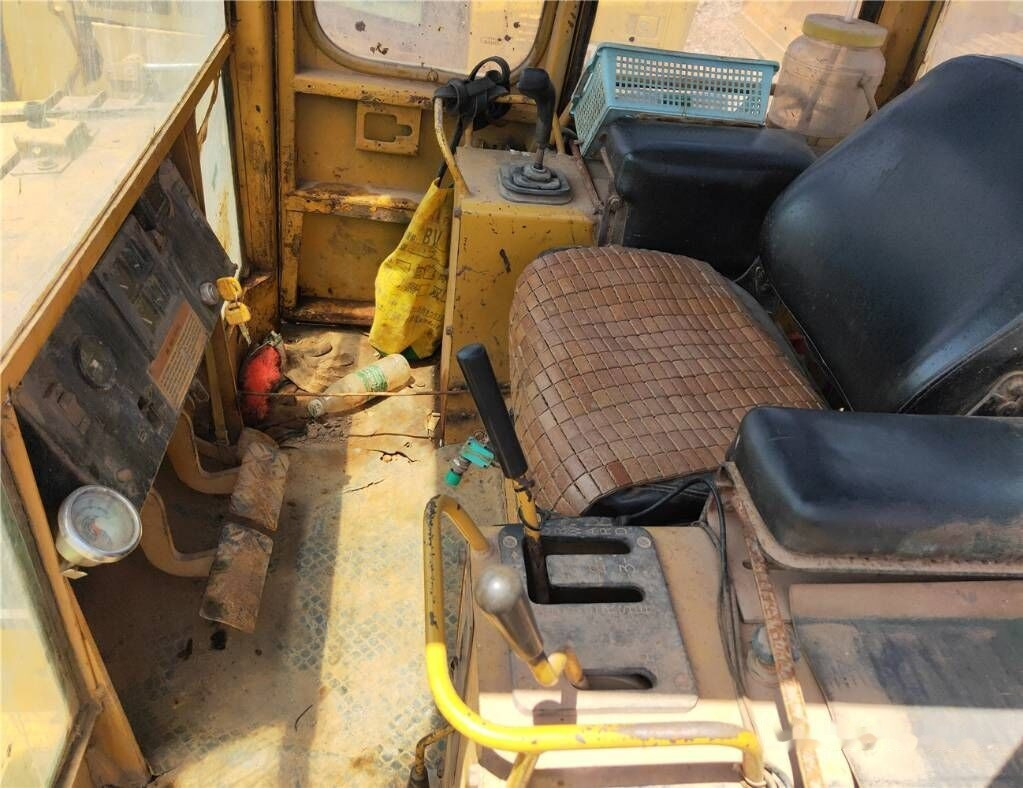 Caterpillar D 4 C - Bulldozer: picture 3 Caterpillar D 4 C - Bulldozer: picture 3