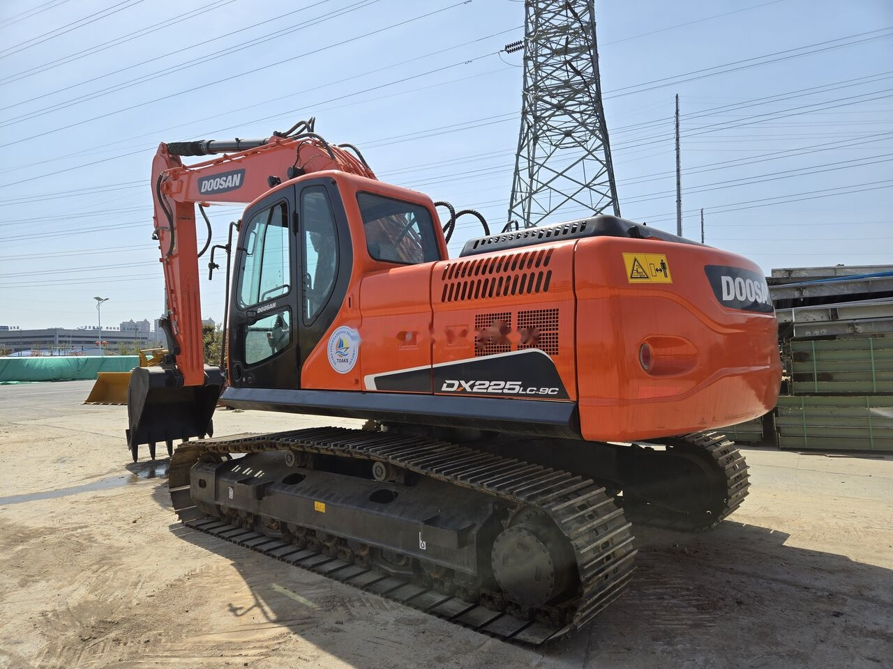 Doosan DX225 - Crawler excavator: picture 3 Doosan DX225 - Crawler excavator: picture 3