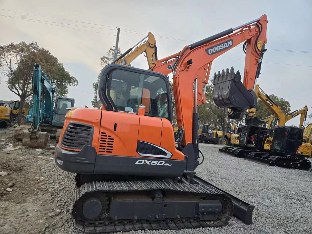 Doosan DX60-9 - Crawler excavator: picture 2 Doosan DX60-9 - Crawler excavator: picture 2