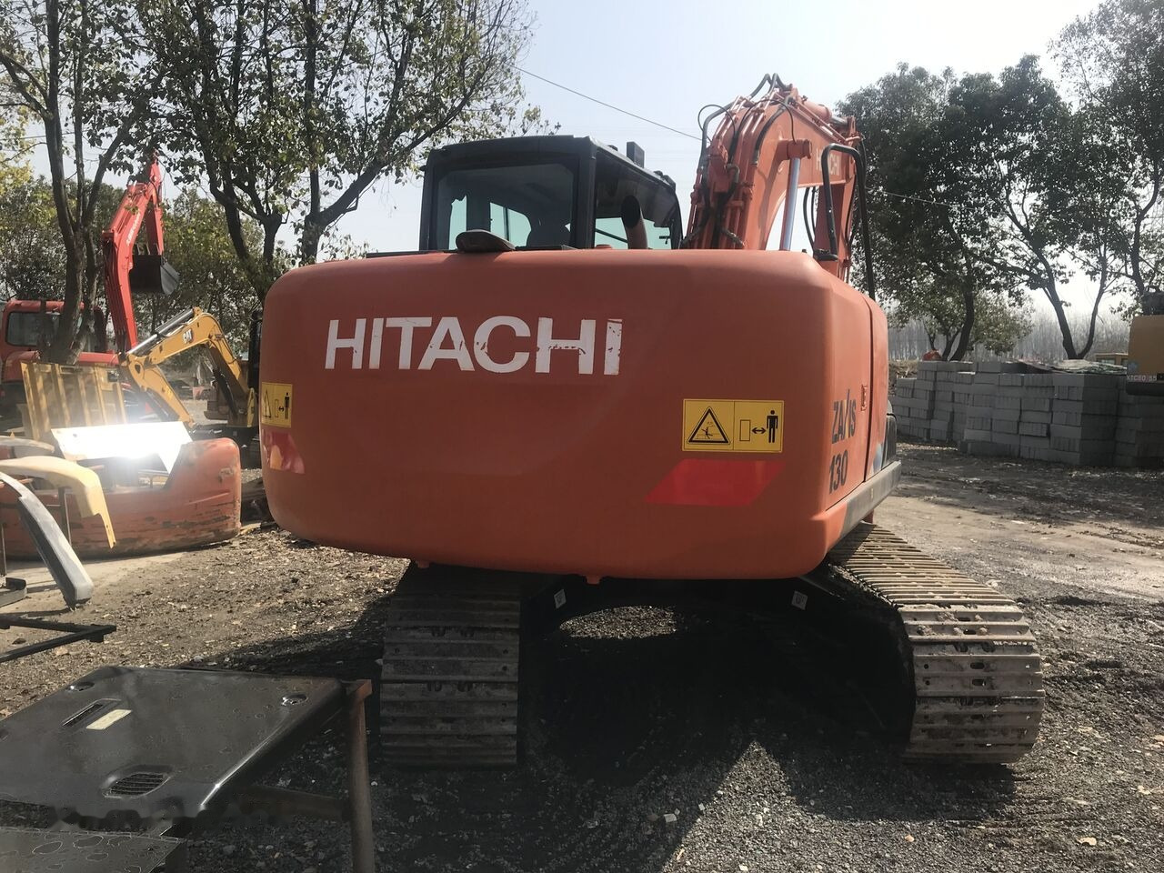 Hitachi ZX130 - Crawler excavator: picture 5 Hitachi ZX130 - Crawler excavator: picture 5