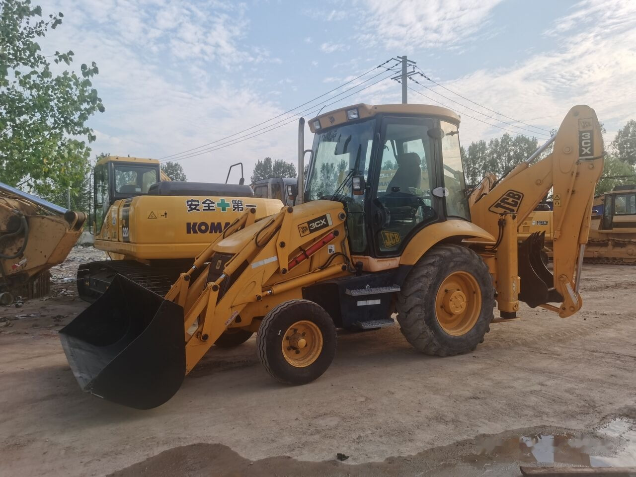 JCB 3CX - Backhoe loader: picture 2 JCB 3CX - Backhoe loader: picture 2