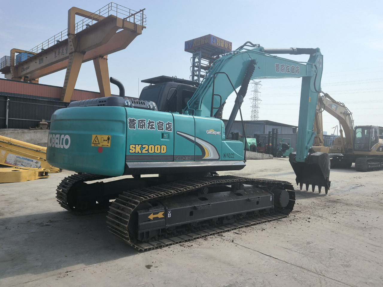 KOBELCO SK200D - Excavator: picture 4 KOBELCO SK200D - Excavator: picture 4