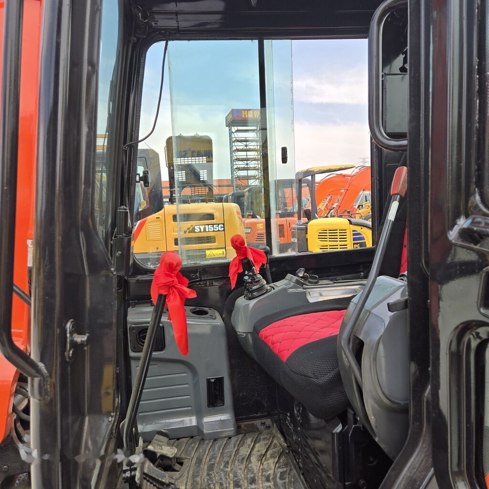 Kubota KX155-3 - Mini excavator: picture 4 Kubota KX155-3 - Mini excavator: picture 4