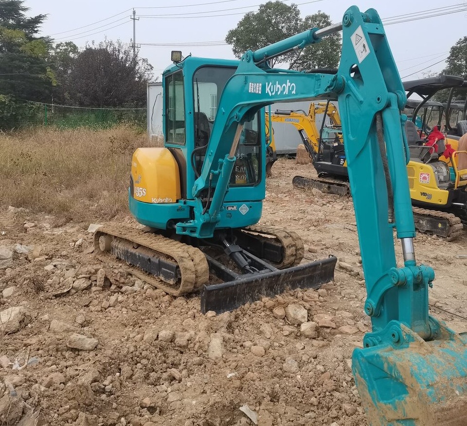 Kubota U35 - Mini excavator: picture 2 Kubota U35 - Mini excavator: picture 2